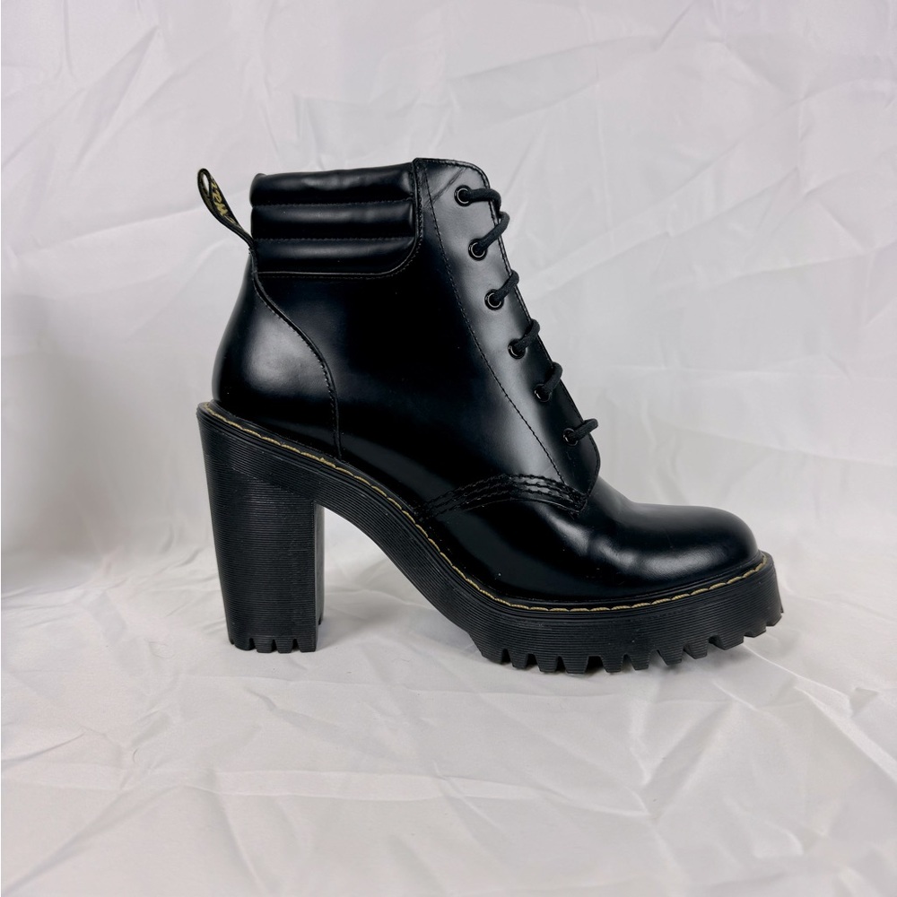Dr. Martens Persephone Black Lace-up Heeled Ankle Boots / Women’s 8